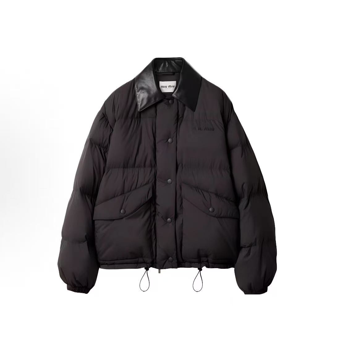 미우미우 프린트 레더 칼라 다운 점퍼  블랙   (X공장)