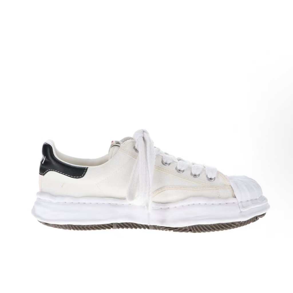 메종 미하라 야스히로 Blakey 로고 레이스업 스니커즈 화이트 남녀공용