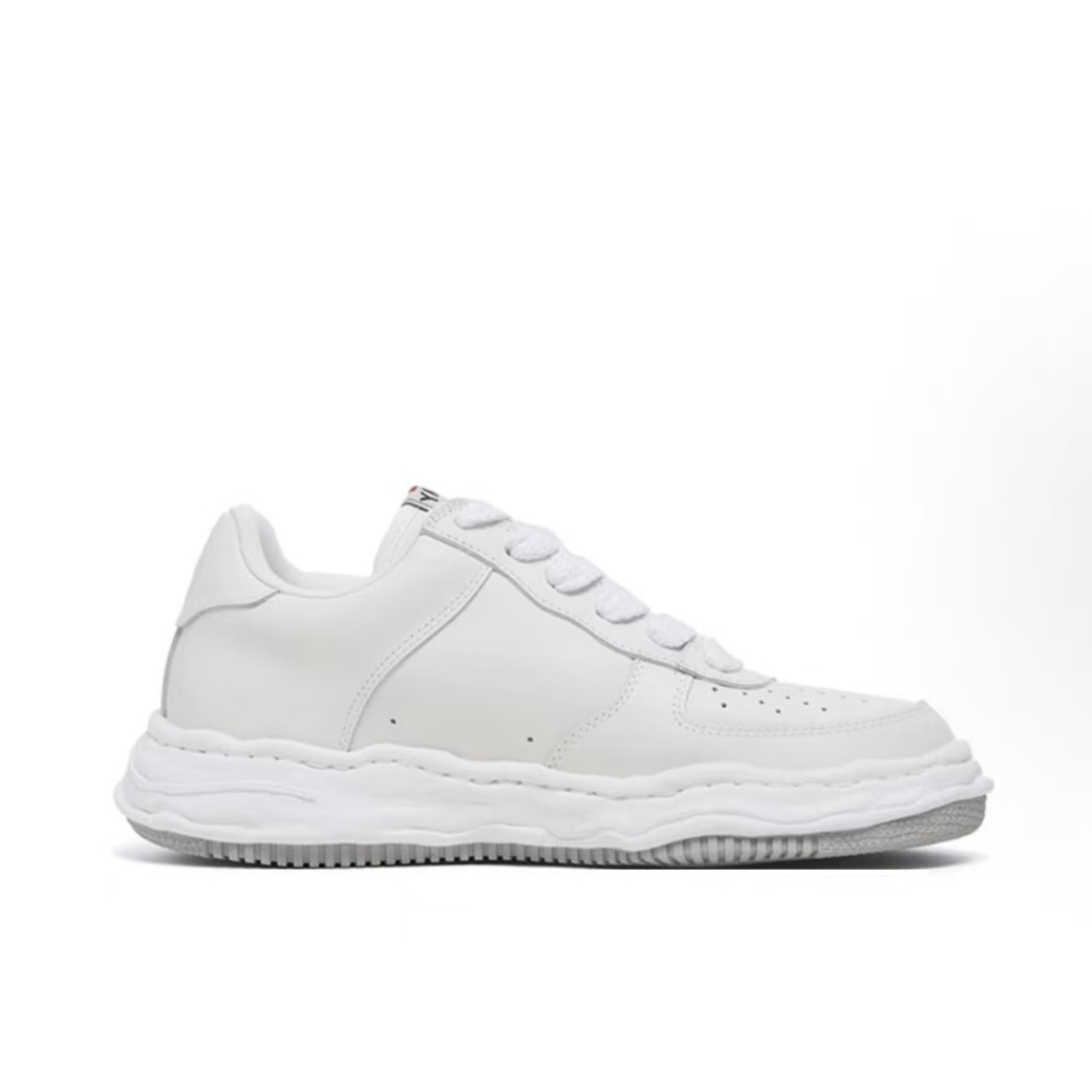 메종 미하라 야스히로 Blakey 가죽 로고 레이스업 스니커즈 화이트 남녀공용