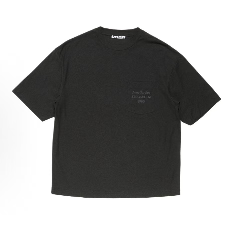 아크네 FW25 1996 로고 시리즈 루즈핏 크루넥 립넥 반팔 티셔츠 블랙 (X공장)