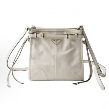 프라다 Bonnie 미니 레더 숄더백 1BH229