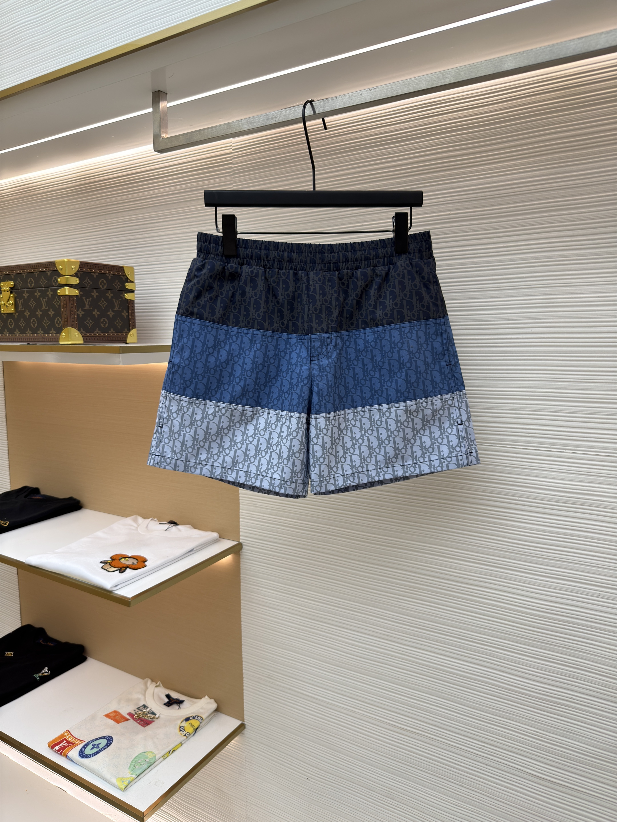 Dior 기능성 소재 Oblique 풀프린트 사이드 포켓 비치 반바지(X공장)