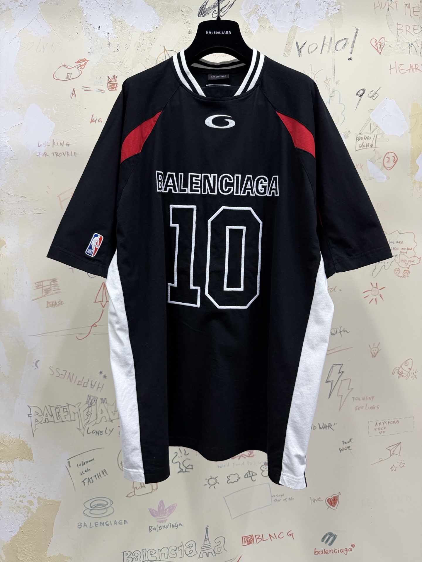 발렌시아가 NBA 콜라보 로고 넘버 반팔 져지 티셔츠 남녀공용 오버핏 블랙