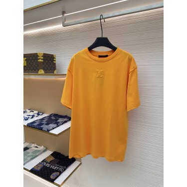 루이비통 엠보싱 스몰 로고 티셔츠 (X공장)