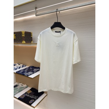 루이비통 엠보싱 스몰 로고 티셔츠 (X공장)