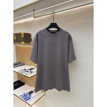 루이비통 엠보싱 스몰 로고 티셔츠 (X공장)