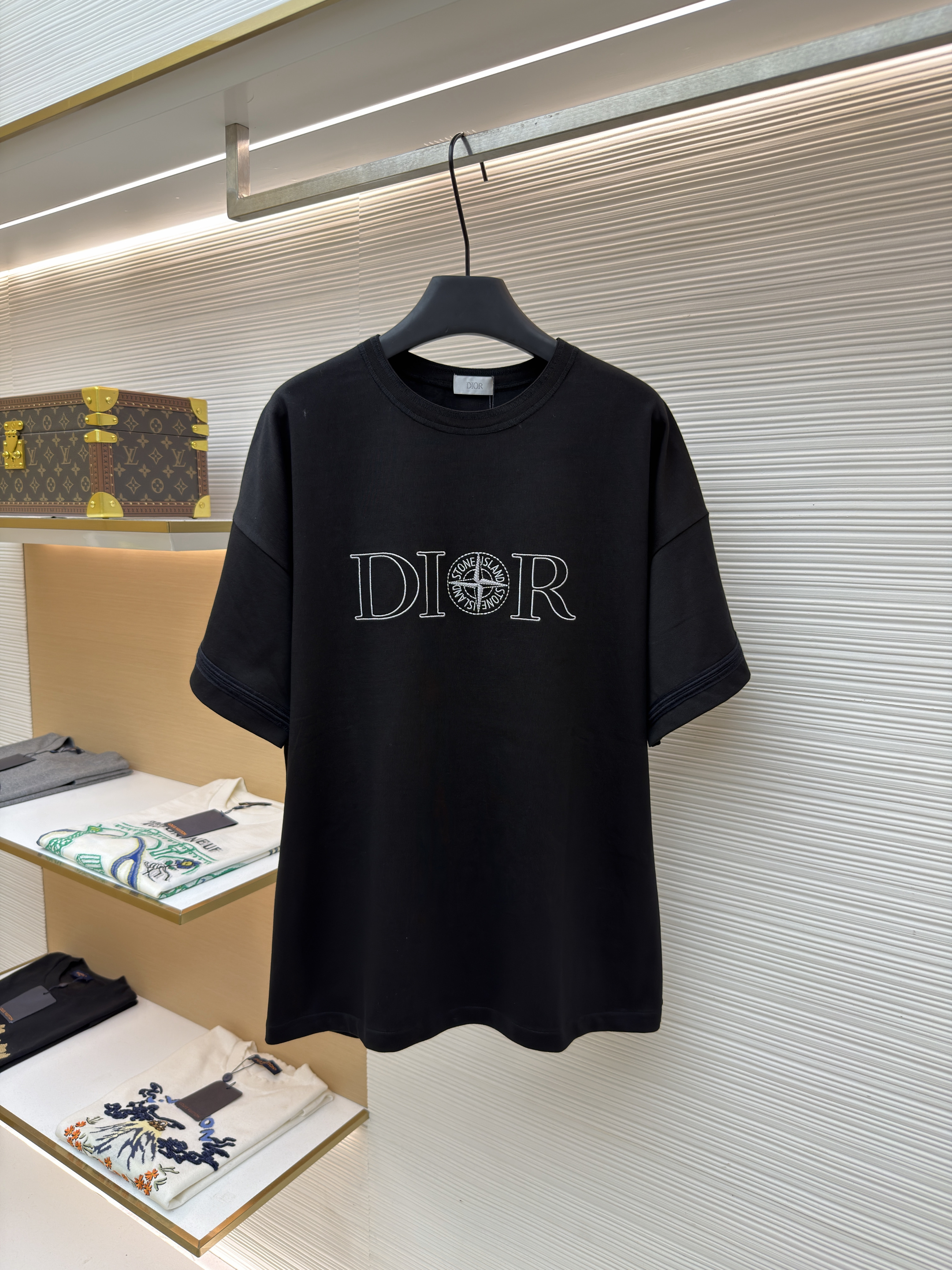 디올 콜라보레이션 로고 자수 코튼 반팔 티셔츠 (X공장)