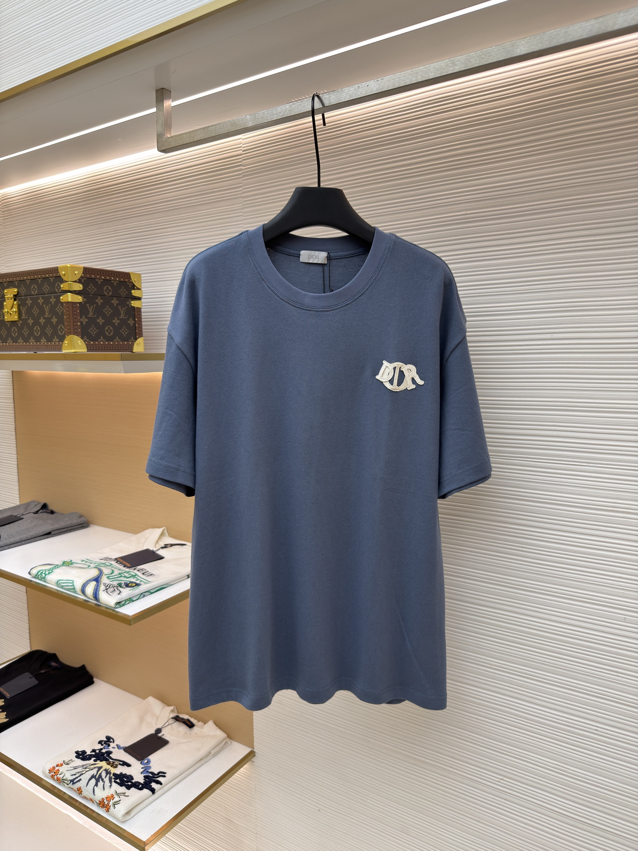 디올 패치 로고 반팔 티셔츠 (X공장)