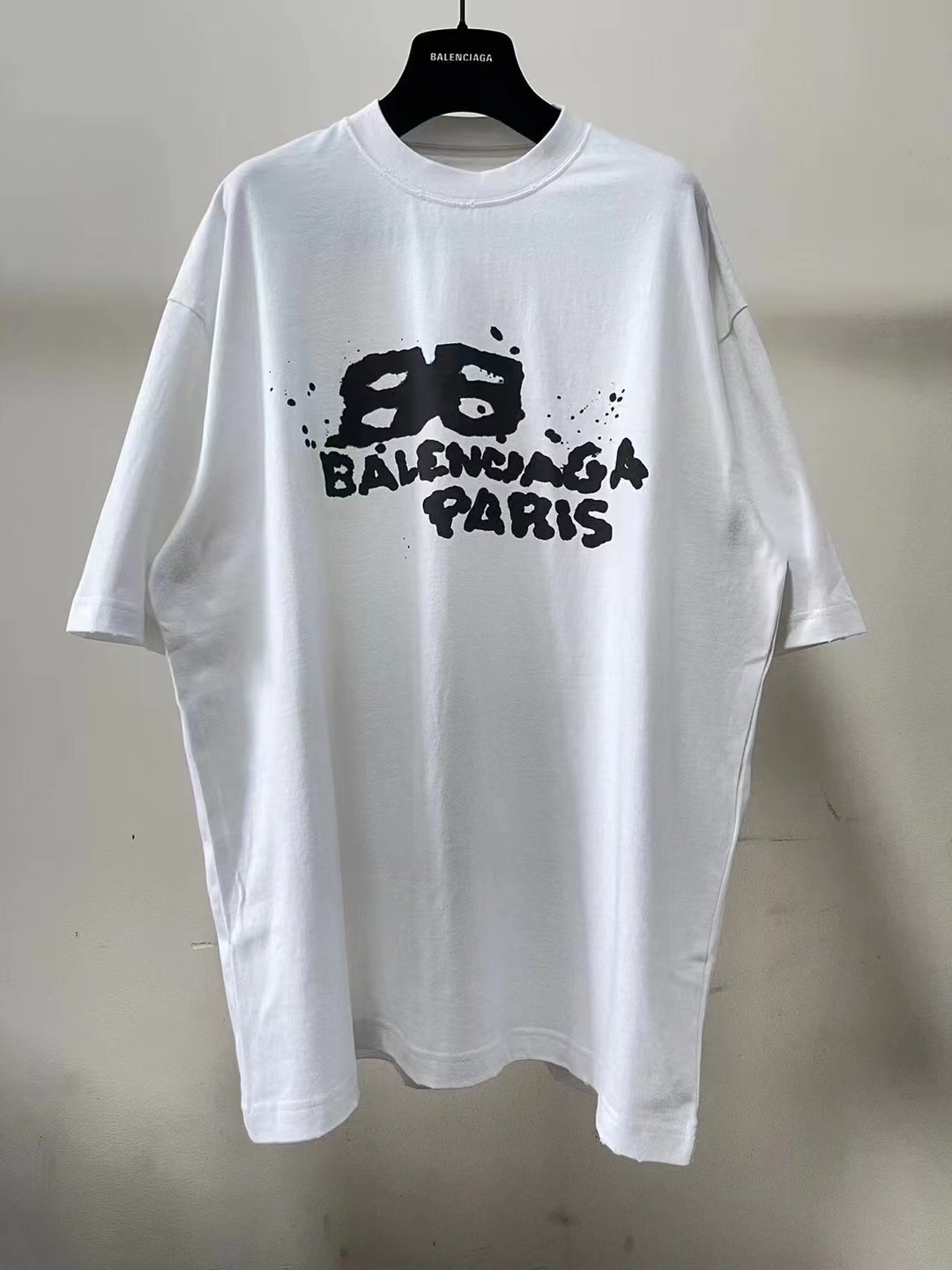 발렌시아가 핸드드로잉 BB 아이콘 반팔 티셔츠